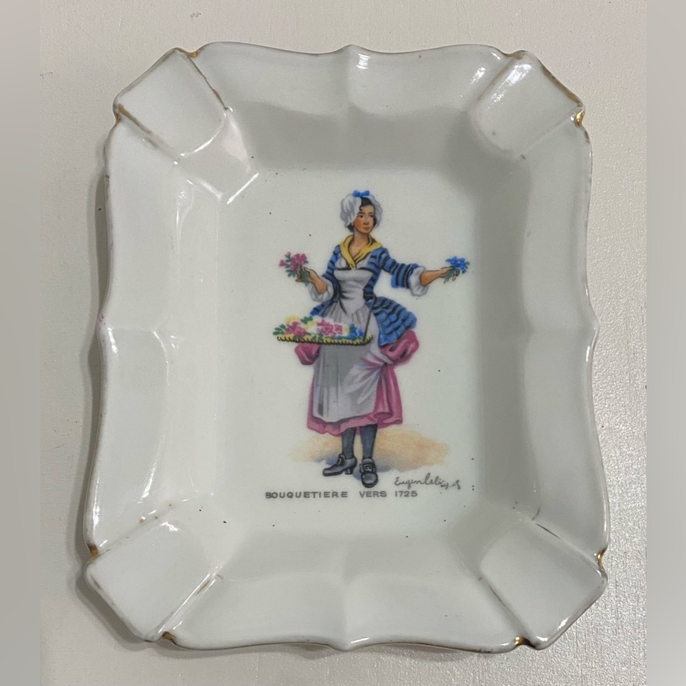 Limoges Dish with Scalloped Design